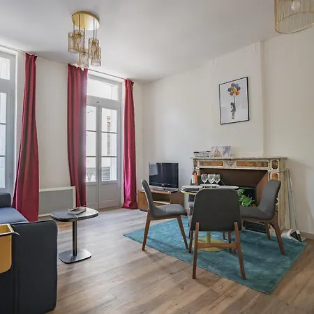 Le Balcon Du Roi Rene Apartment Avignon